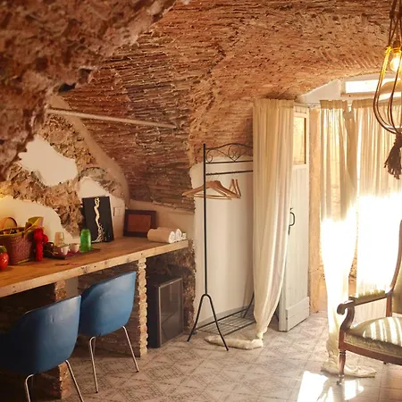 Vale's Gardens At Bed & Breakfast