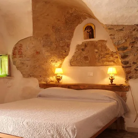 Vale's Gardens At Bed & Breakfast